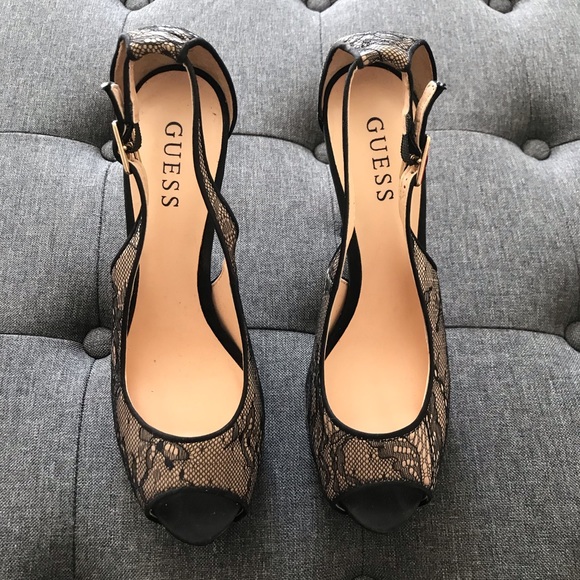 GUESS heels - Picture 2 of 6